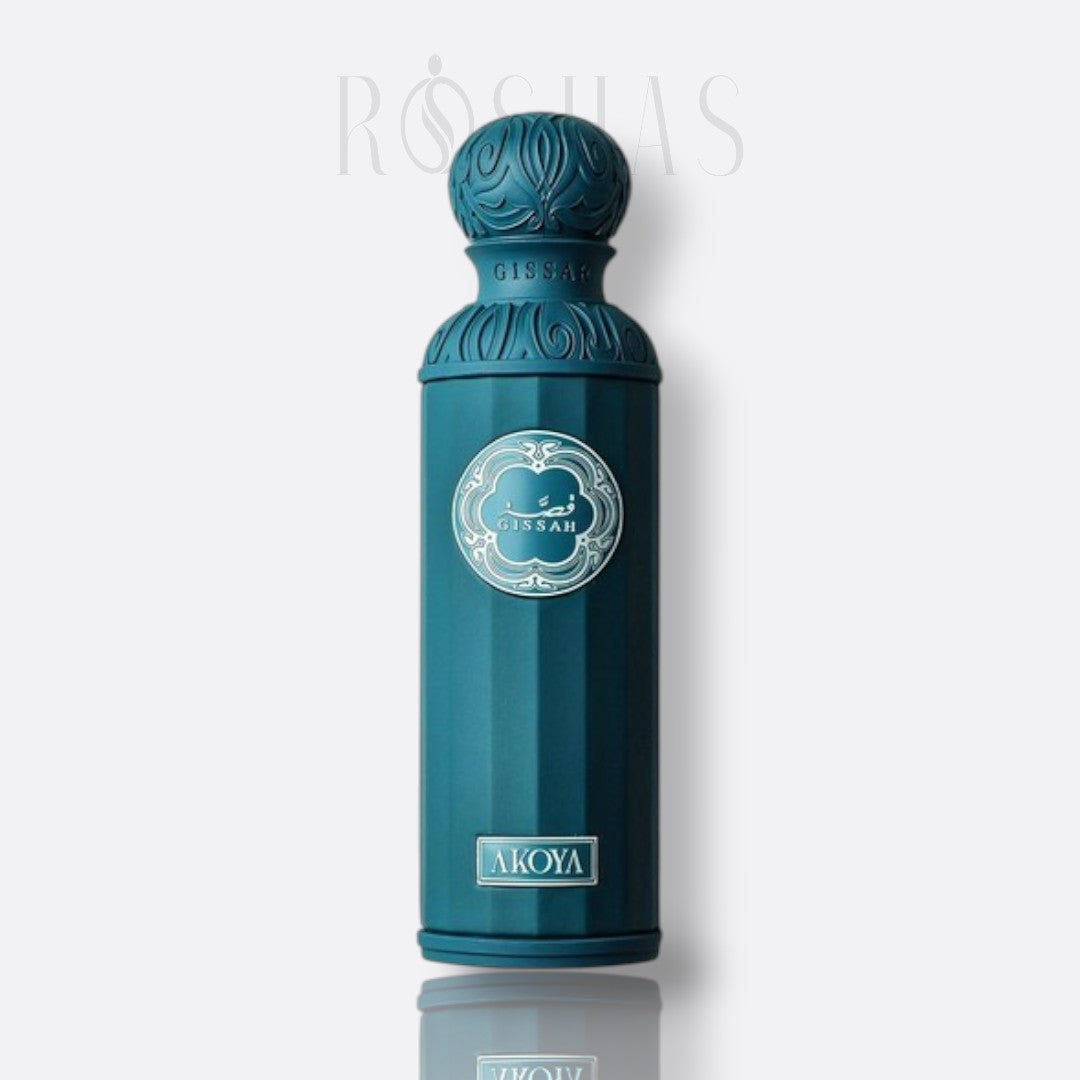 Bottle of Gissah Akoya – elegant woody floral perfume with citrus and warm woody notes