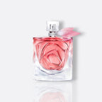 Bottle of La Vie Est Belle Rose Extraordinaire by Lancôme – floral women’s perfume with rose, vanilla, and woody notes
