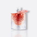 Bottle of La Vie Est Belle Iris Absolu by Lancôme – floral woody women’s perfume with iris and vanilla notes
