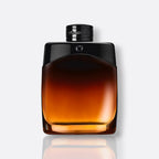 Discover Legend Night Eau de Parfum – a woody-aromatic men’s fragrance with cardamom, apple and black vanilla for a bold, seductive scent.