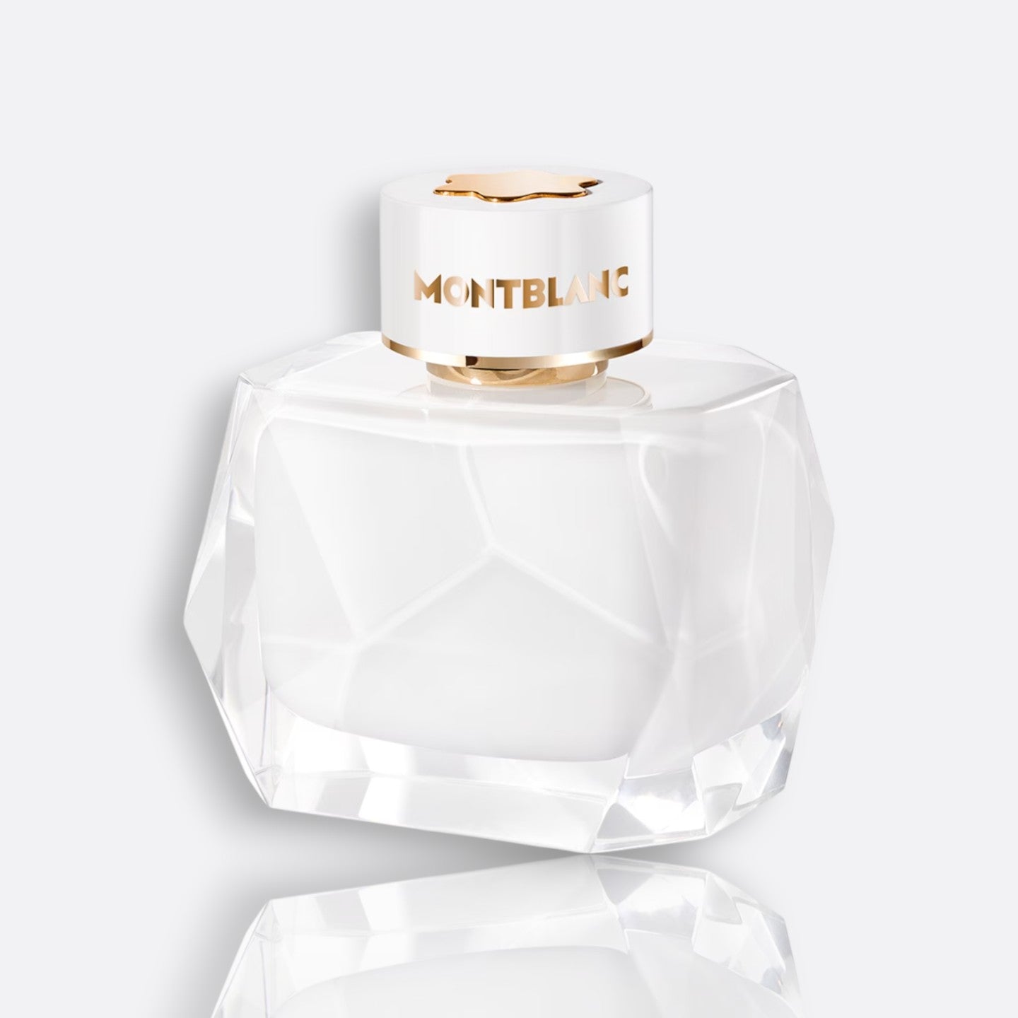 Montblanc Signature Eau de Parfum for women – clementine magnolia vanilla white musk elegant creamy fragrance bottle