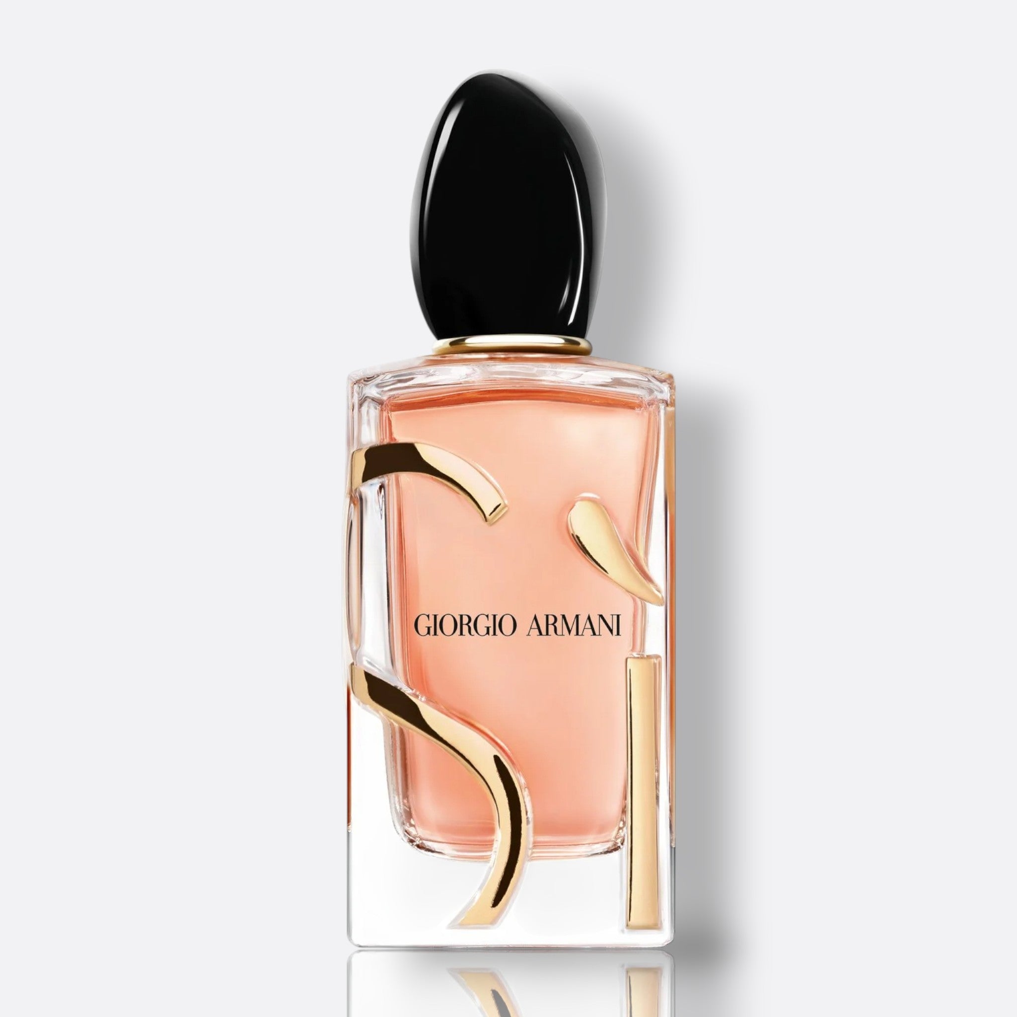 Giorgio Armani Sì Eau de Parfum Intense for women – blackcurrant rose vanilla patchouli intense feminine fragrance bottle