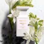 Tuberéuse Nue Eau de Parfum for women – tuberose jasmine Sichuan pepper suede musk floral fragrance bottle
